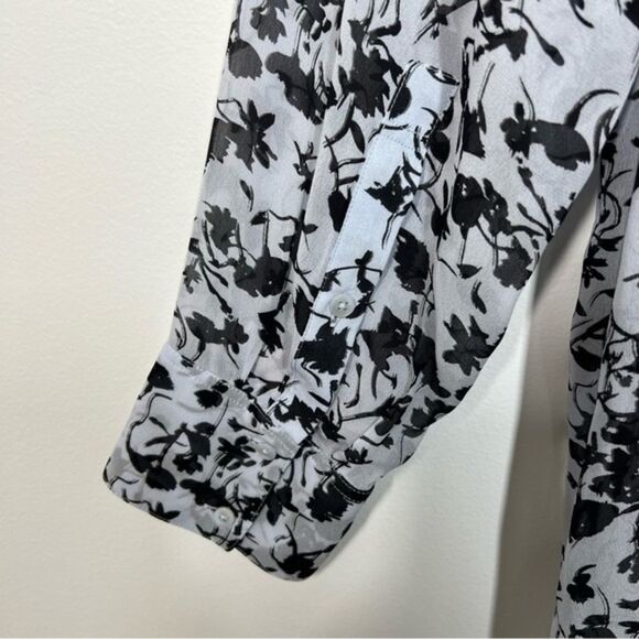 Dorothee Schumacher Women's Size XL NWT Light Blue Black Flowers Floral Blouse - Picture 10 of 14